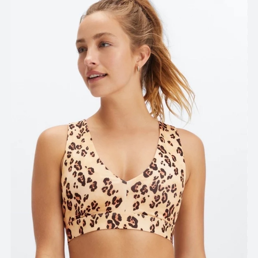 FABLETICS ON THE GO BRA NWT